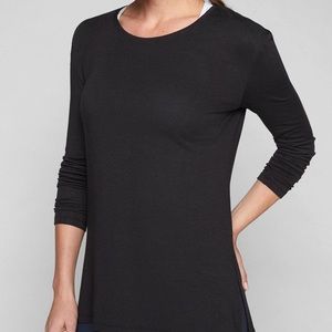 Athleta thread light long sleeve